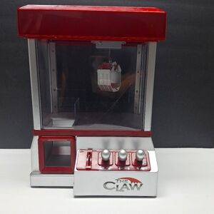 The claw game